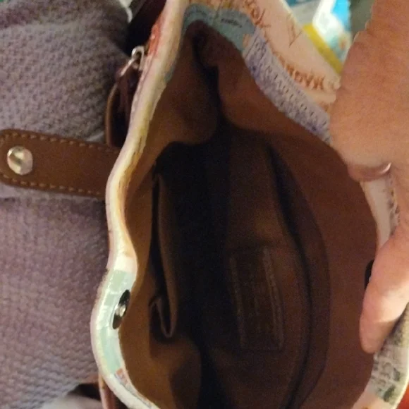 Multicolor Crossbody Bag - Picture 8 of 11